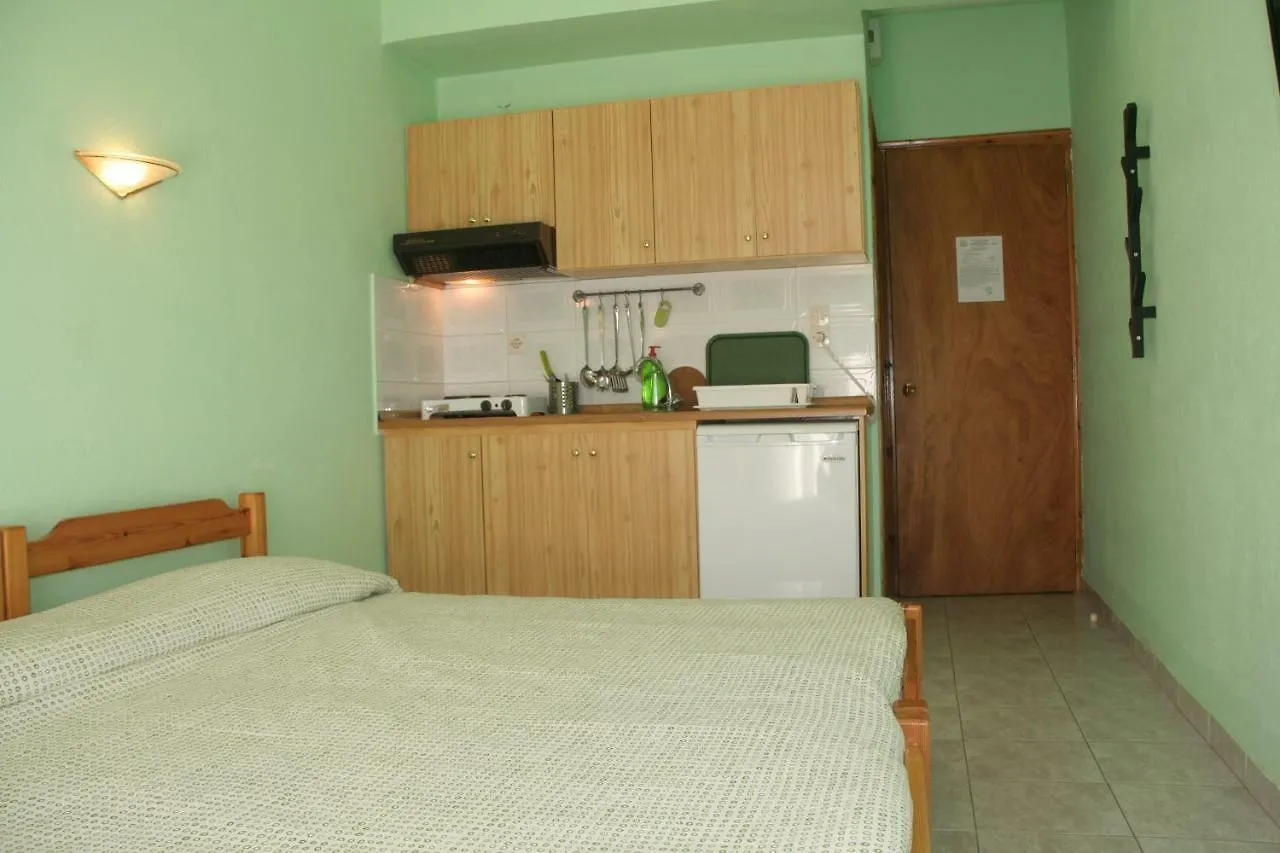 Inn Alexandros Rooms Ano Stavros Greece